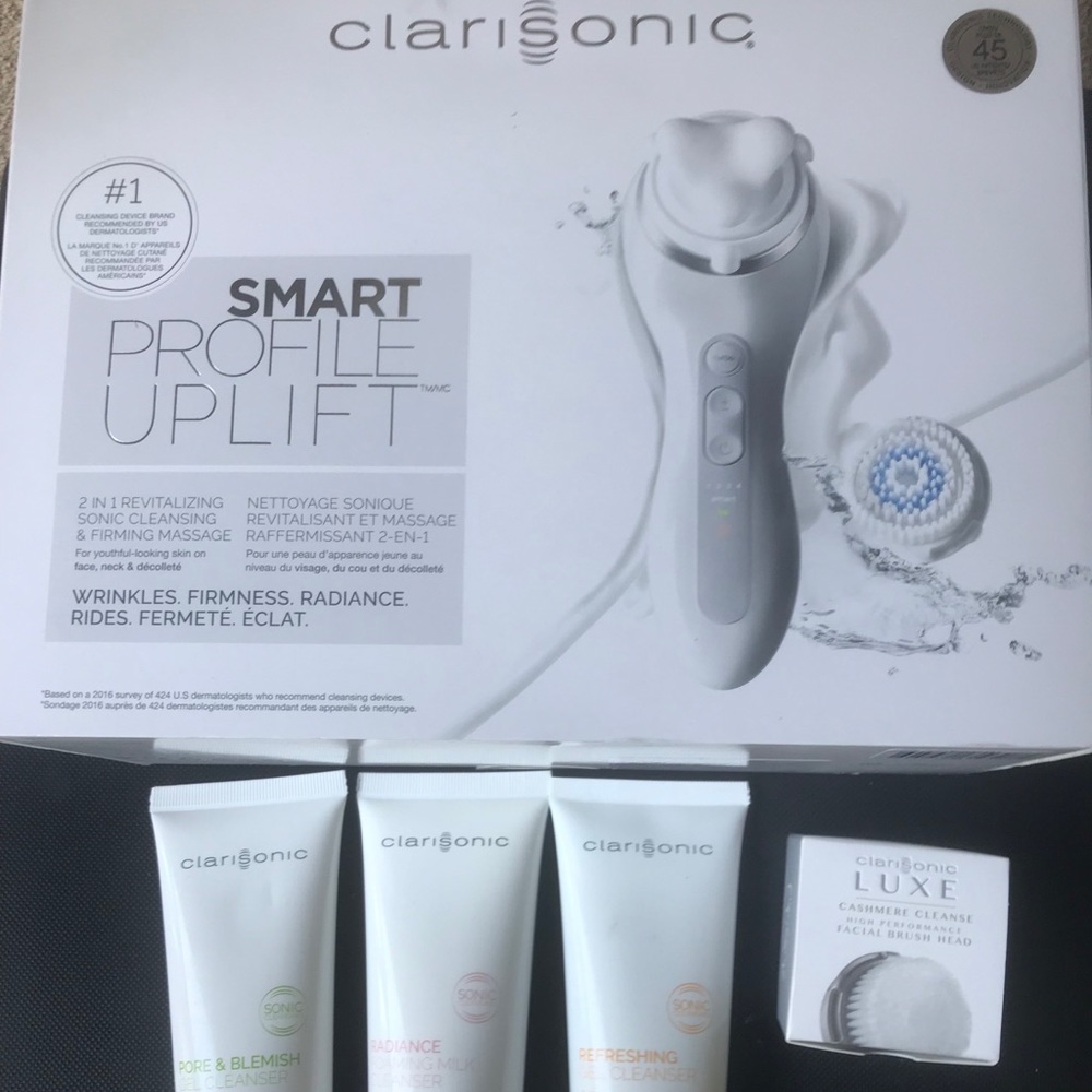 Clarisonic Smart Profile Uplift plus accessories